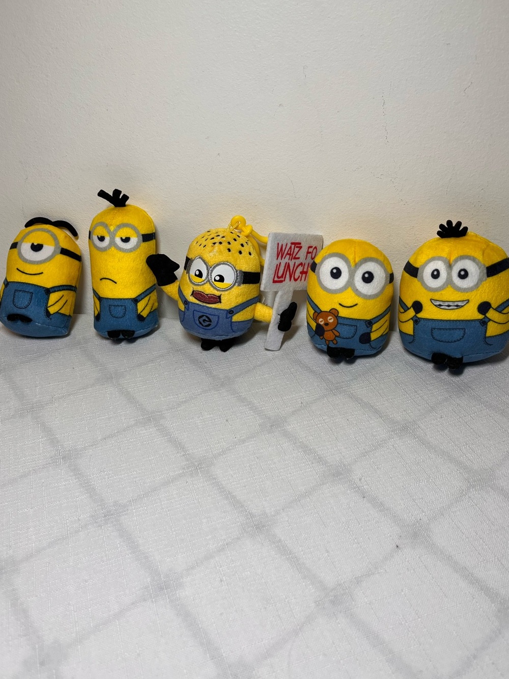 Despicable Me Set of 5 Yellow Plush Minions